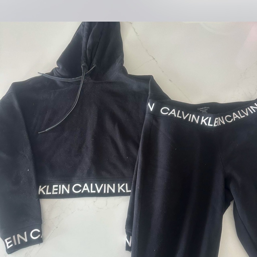 Calvin Klein Black Leggings and top set